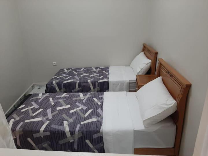 Ground Floor 2 Bedroom Apartment - City Centre Location - Optic Fibre Wifi Tangier Bagian luar foto